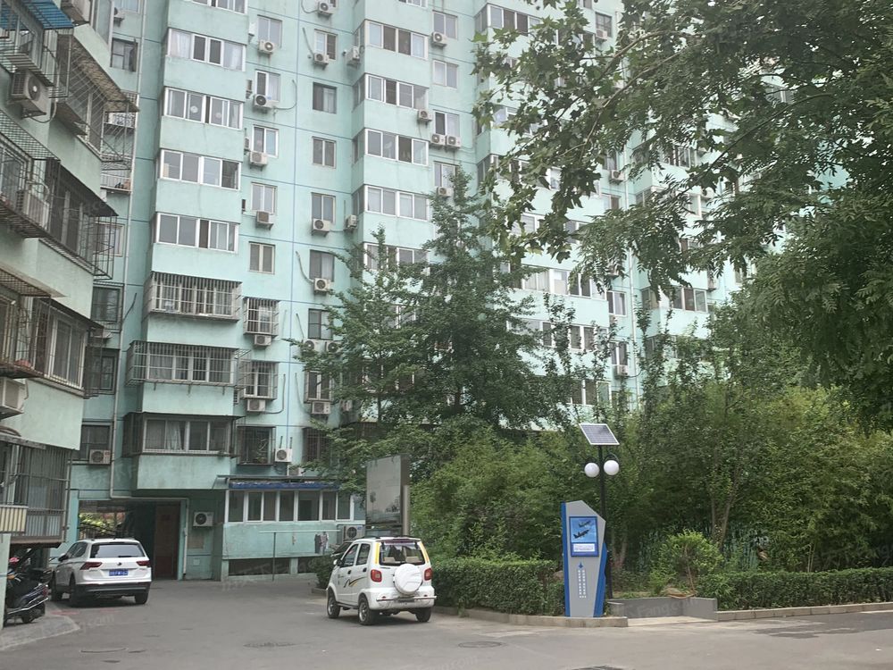 小区相关图