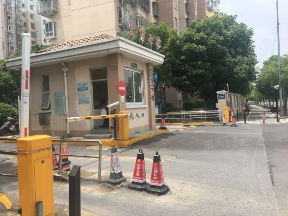 爱博七村实景图