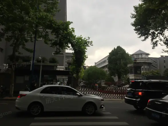 鼓楼二条巷住宅实景图