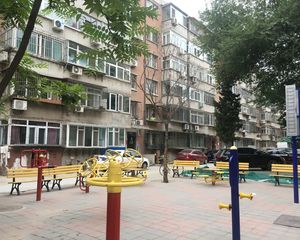肿瘤医院宿舍2室1厅南北