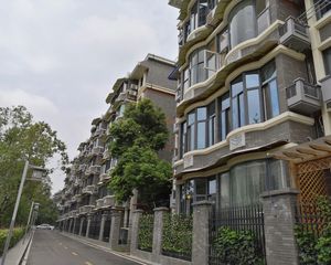 锦里苑4室2厅南