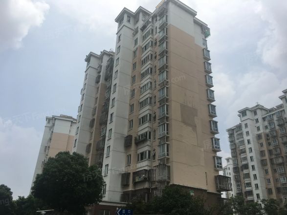 爱博七村实景图