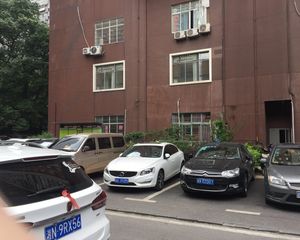 银轩铭誉随时买业主诚心出售自己住