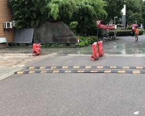 泰和馨苑大平层三房二卫精装修出售,看房方便