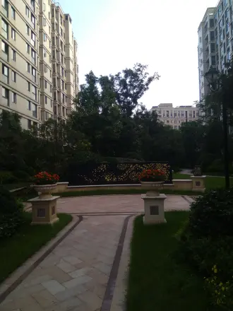 中天九溪诚品实景图
