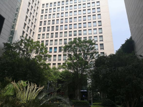 天润商座实景图