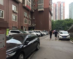 银轩铭誉 2室1厅 南