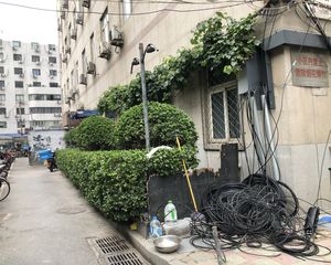 富明公寓正规一居室南向近地铁