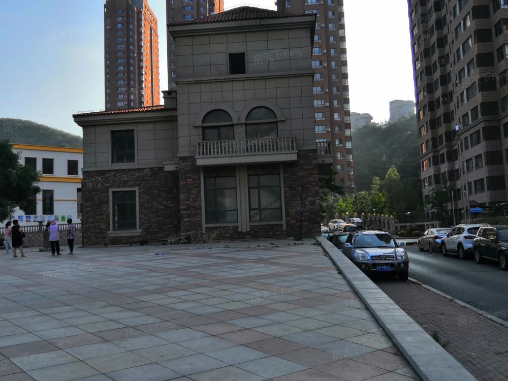 小区相关图