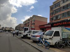 景苑花园 位置好 楼层家 出行方便 看房提前联