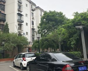 三里河北街5号院1室1厅西南北