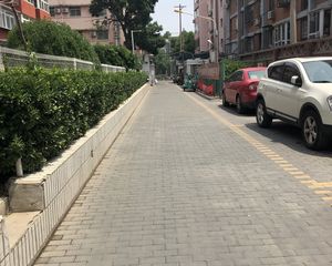 三里河东路一居室南北通透格局方正看房方便采光好