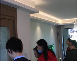 九颂山河时代城端户,地铁口,小区环境好,房龄新