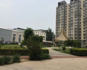 欣艺景园1室1厅南北