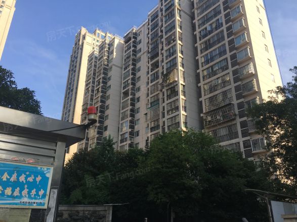 一品嘉庭实景图