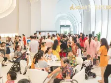 九颂山河时代城精装三房,出门九颂荟商场,地铁口