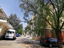 春意园中间楼层精装修拎包入住大两居全天采光
