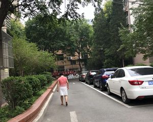 三里河北街2号院2室1厅南北
