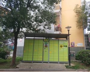 银河城水悦湾一区南北通透,采光好装修好,环镜优美近地铁视野好,诚心出售
