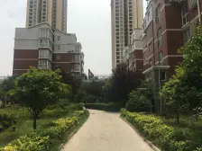 此房户型通透,采光充足,1梯2户得房率高,急售