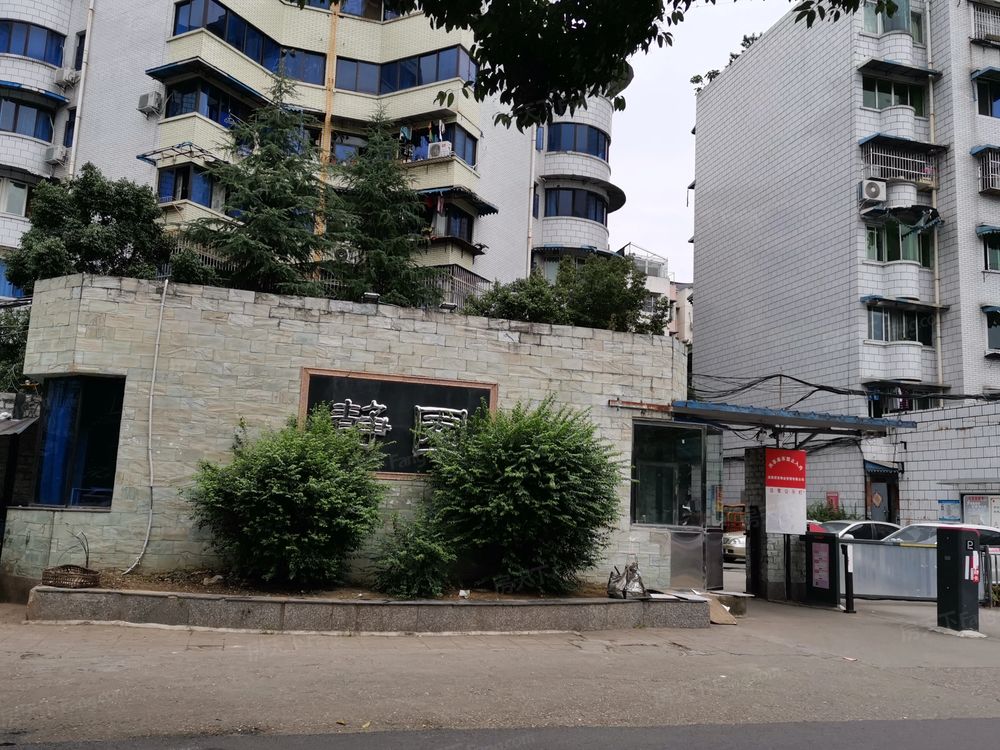 小区相关图