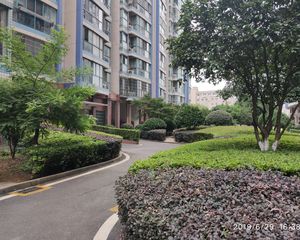 恒业雅苑4室2厅南