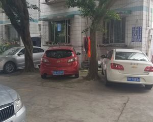 千祥公寓 4室2厅 南 西 北