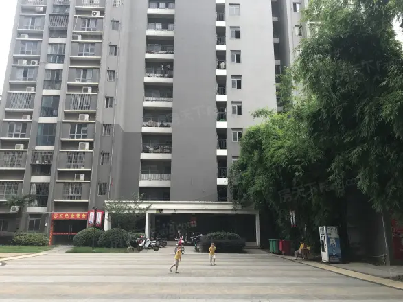 鑫瑞小城故事实景图