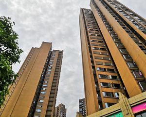 华汇天地3室2厅南