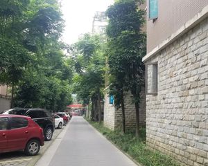 西区名宅3室2厅南