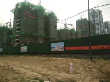 精装婚房,纯实木装修,业主急售