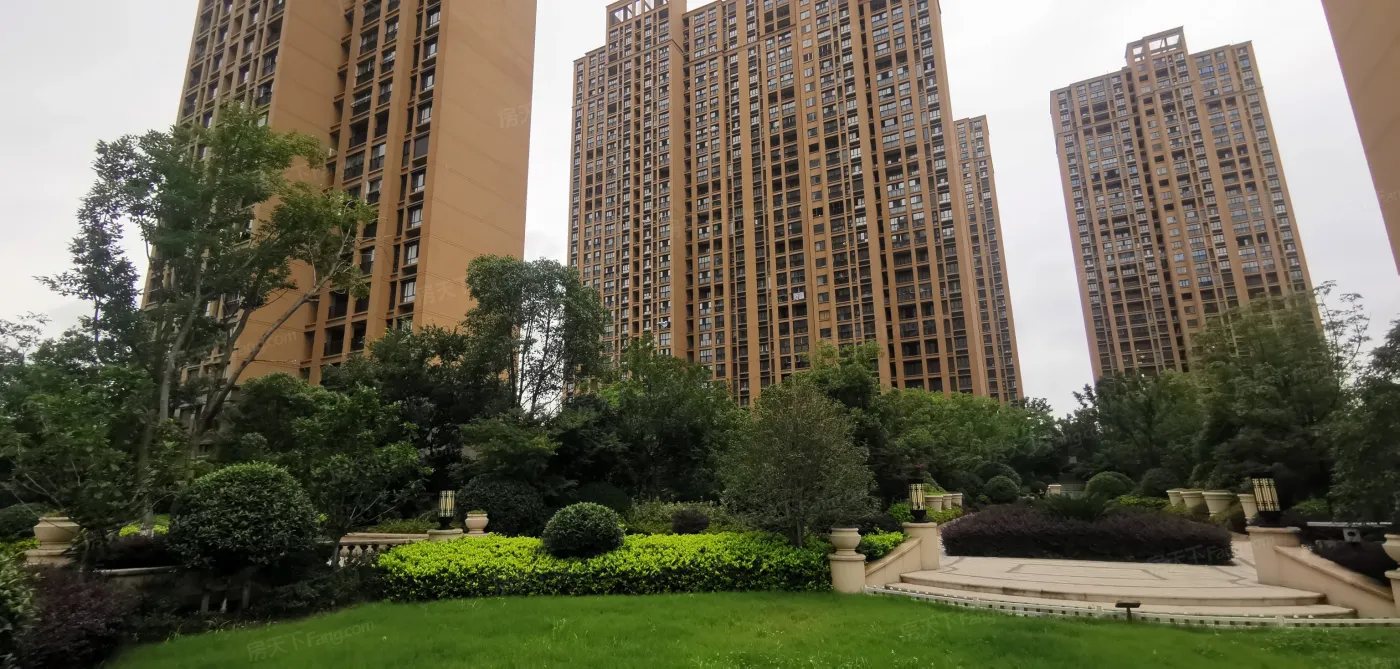 吾悦华府(吾悦广场)