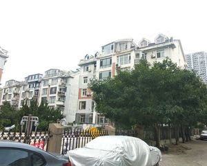 马栏沙区封闭小区,精装修三室,近地铁