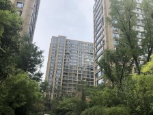 绿城百合花园 5室2厅 南 北