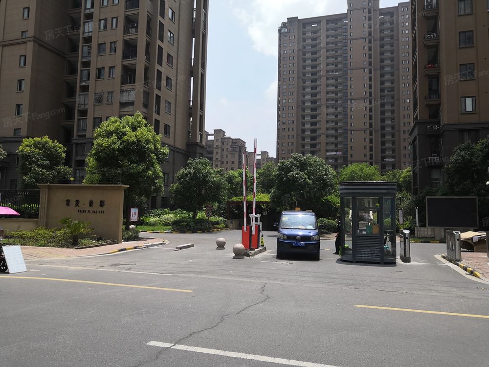 小区相关图