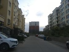 奥宇新城C2区 3室1厅 南 北