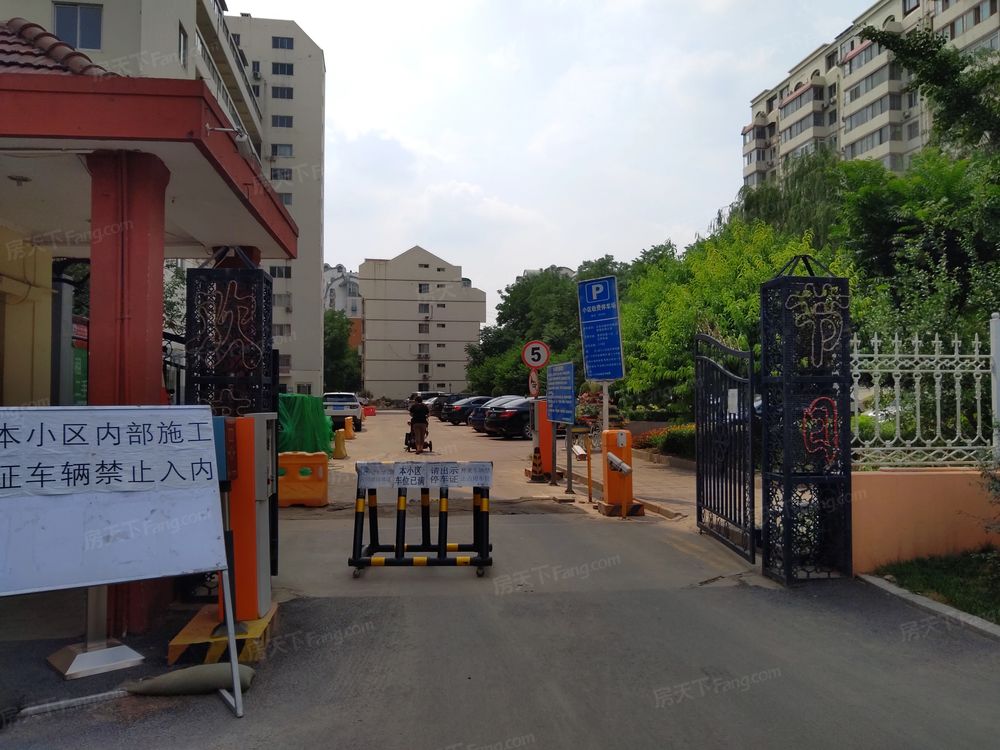 小区相关图