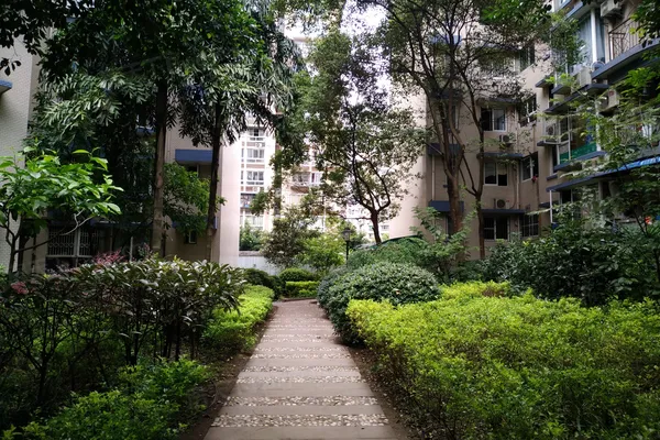 别名:南滨花园,康居洋河南滨