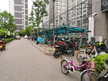 鑫苑国花温馨一室,精装电梯双气,诚心出售