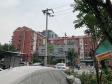富丰园小区非顶层南向一居价位合适