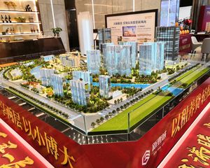 地铁口龙湖高品质开发商朝北高楼层视野好