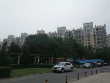 珠江拉维小镇1室1厅东西北