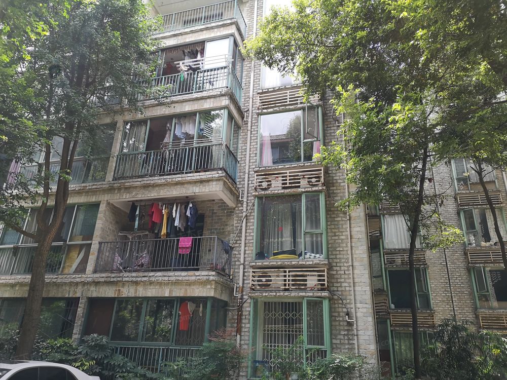 小区相关图