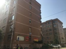 中苑小区7室2厅南