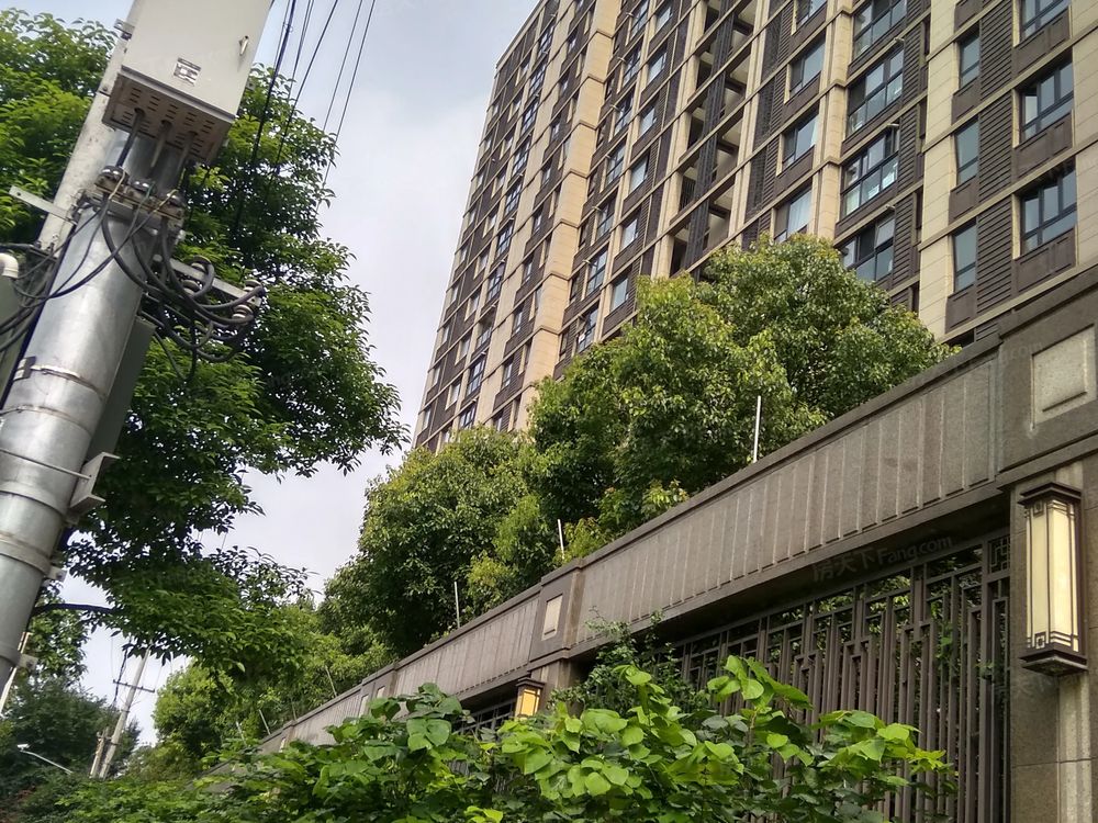 小区相关图
