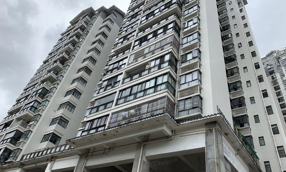 柠溪明星小区岭南世家荣景园精装修保养好看中找我来议价