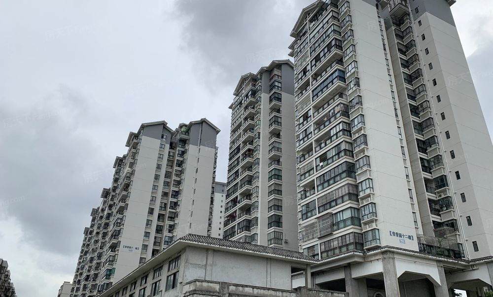 柠溪明星小区岭南世家荣景园精装修保养好看中找我来议价