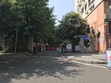 加州新牌坊 香山花园A区二房87万