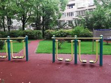 全明三房 出行方便 书香气息浓厚