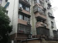 低楼层大两房 全明出行方便 业主诚意出售